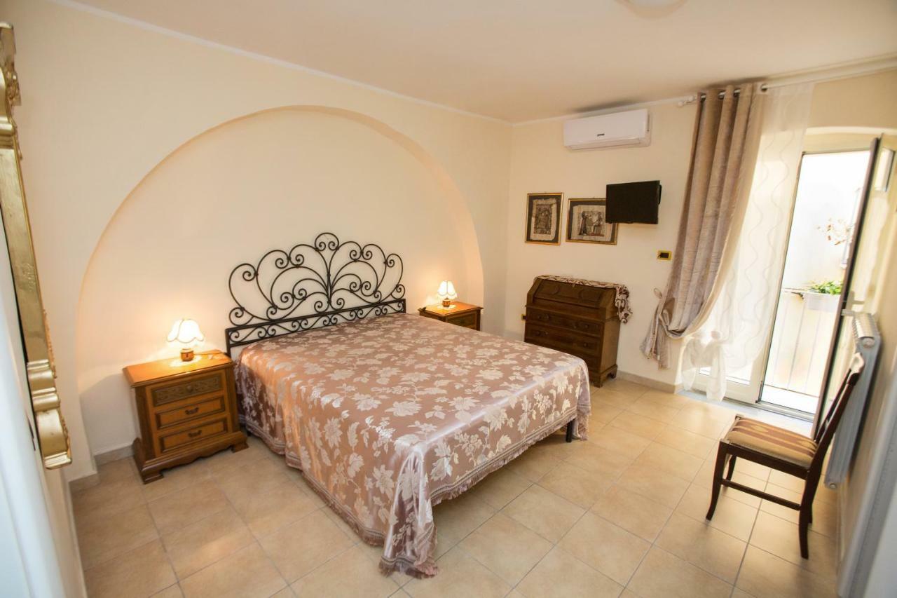 קנוסה די פוליה Antica Dimora B&B Canosa מראה חיצוני תמונה